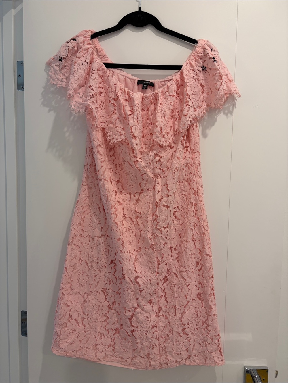 Women’s Pink Lace Off the Shoulder Ruffle Dress